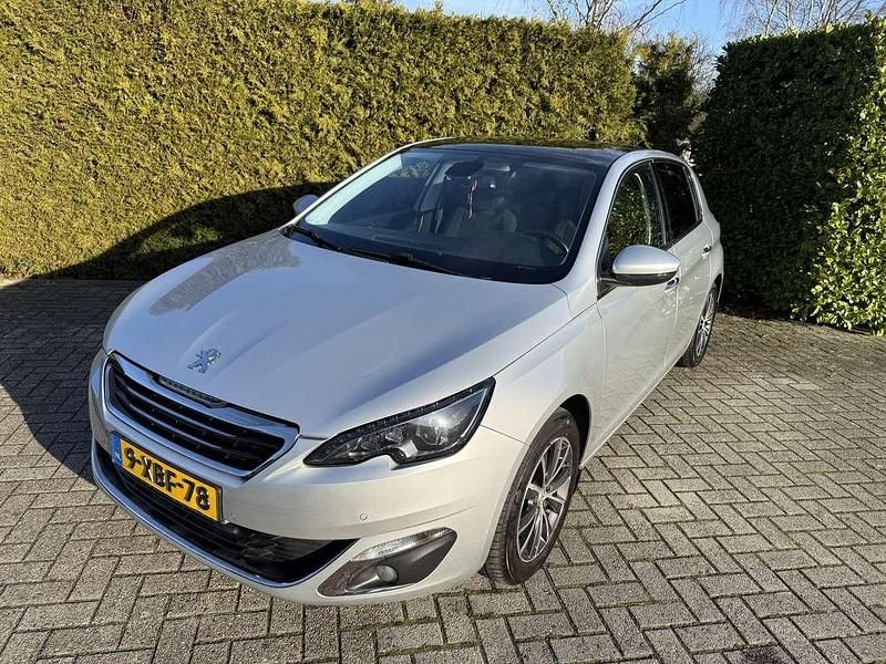 Grijs Occasion 2014 Peugeot 308 Hatchback | € 7.500 (Eerlijke prijs) - Afbeelding 1/4