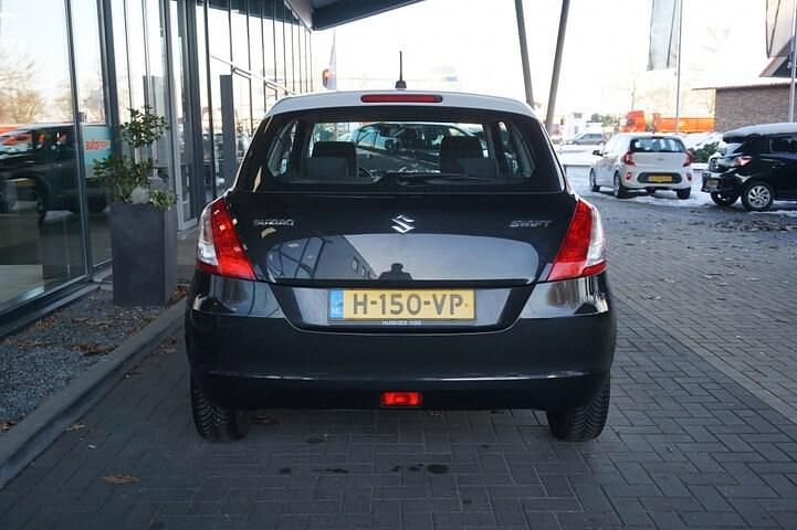 Occasion Suzuki Swift 94 PK (69 kW) 2015 Zwart Hatchback