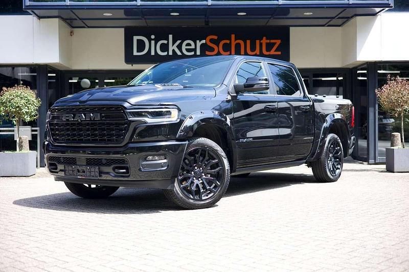 Zwart Gebruikt 2024 Dodge Ram Limited Pickup | € 82.900 (Duur) - Afbeelding 1/4
