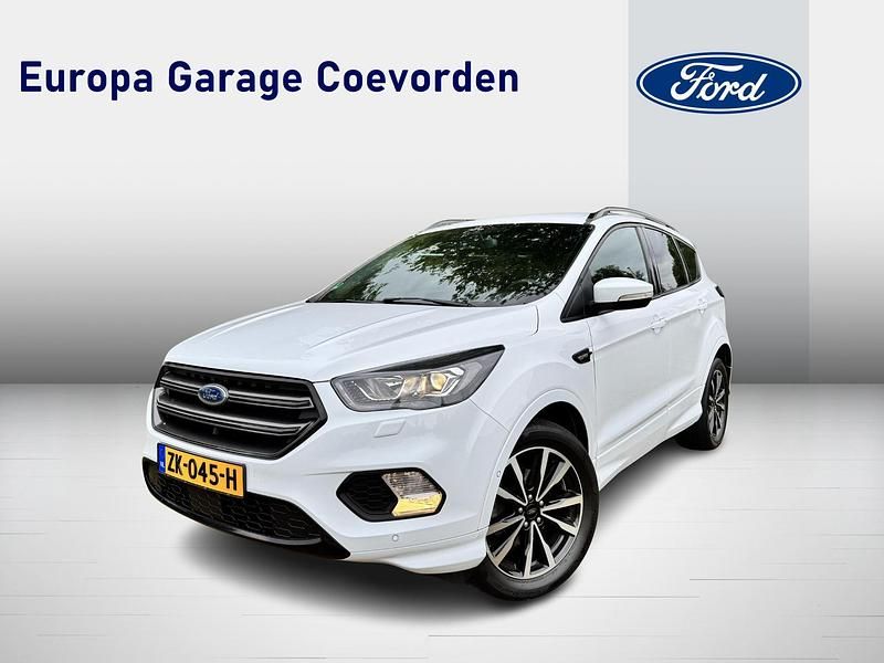 Wit Occasion 2018 Ford Kuga ST-Line SUV | € 16.745 (Iets duurder) - Afbeelding 1/4