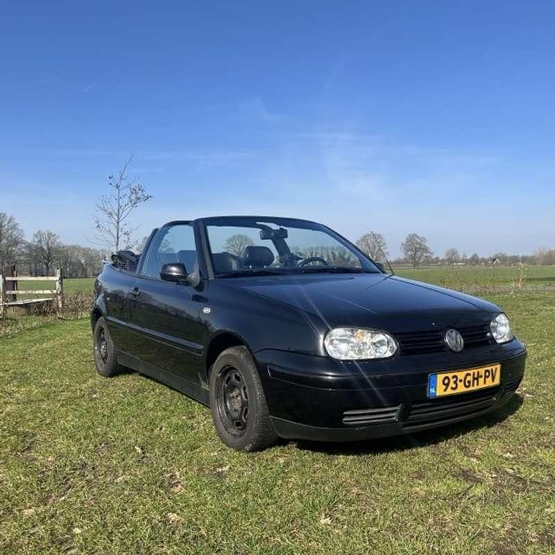 Occasion VW Golf Cabriolet Highline 116 PK (85 kW) 2000 Zwart Cabriolet