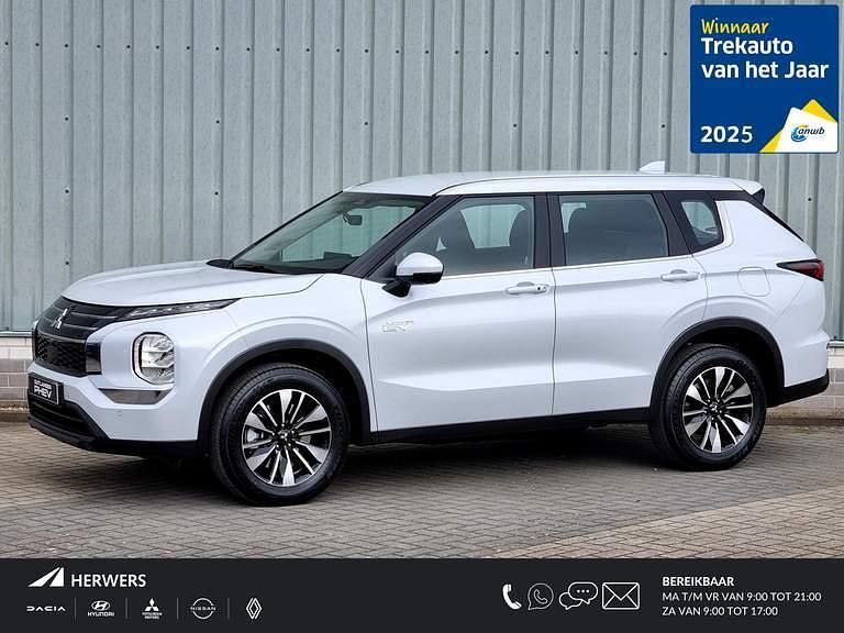 White diamond Nieuw 2025 Mitsubishi Outlander P-HEV SUV | € 49.390 (Super prijs) - Afbeelding 1/4