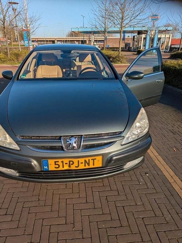 Occasion 2004 Peugeot 607 Sedan | € 1.700 (Goede deal) - Afbeelding 1/4