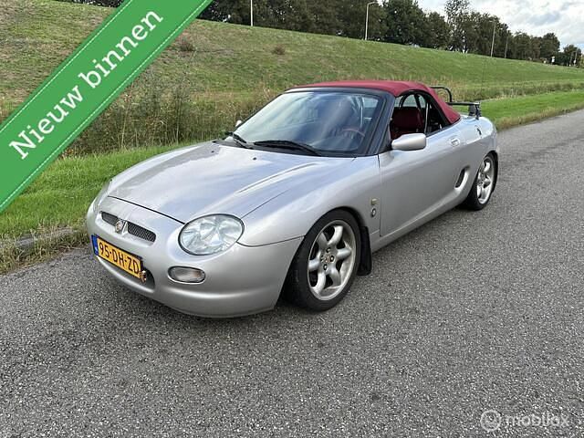 Grijs Gebruikt 1999 MG F Cabriolet | € 2.950 (Eerlijke prijs) - Afbeelding 1/4