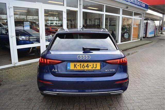Occasion Audi A3 Sportback Business 112 PK (82 kW) 2021 Blauw Hatchback