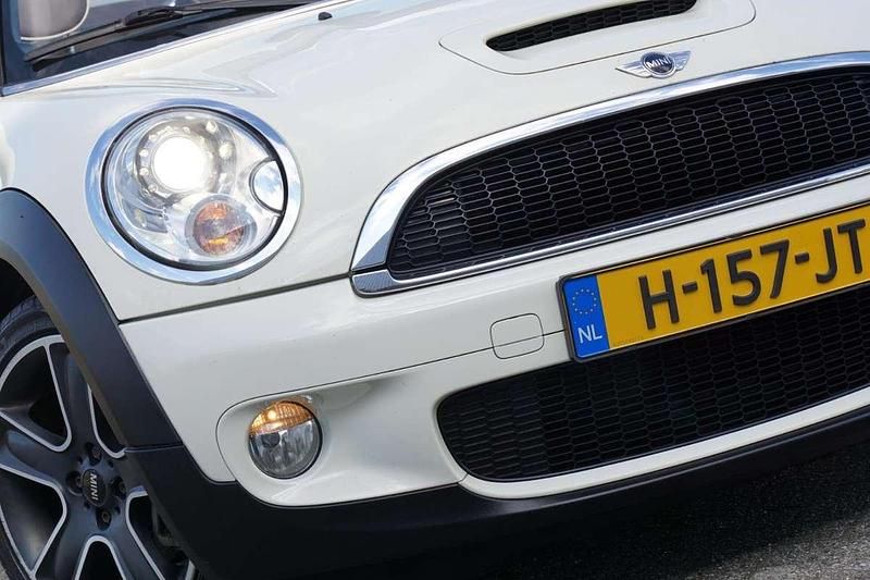 Wit Gebruikt 2010 Mini Cooper Cabriolet Chili Cabriolet | € 10.425 - Afbeelding 1/4