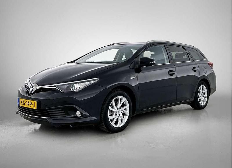 Zwart Gebruikt 2016 Toyota Auris Hybrid Trend Hatchback | € 11.750 (Eerlijke prijs) - Afbeelding 1/3