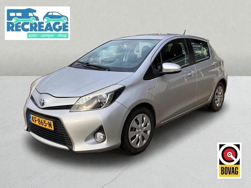 Mpv Occasion 2013 Toyota Yaris Hybrid MPV | € 9.995 (Super prijs) - Afbeelding 1/4