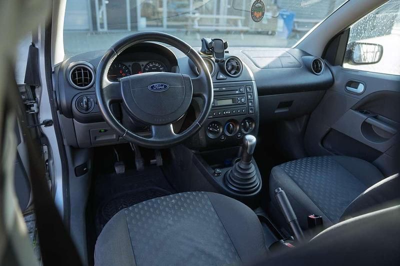 Occasion Ford Fiesta 80 PK (58 kW) 2002 Hatchback