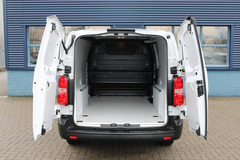 Nieuw Opel Vivaro 145 PK (106 kW) 2026 Wit MPV