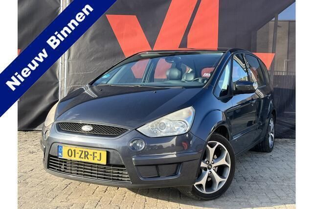 Grijs Gebruikt 2008 Ford S-MAX S MPV | € 4.448 (Eerlijke prijs) - Afbeelding 1/4