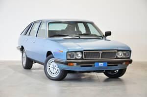 Blauw Gebruikt 1984 Lancia Gamma Coupé | € 11.990 - Afbeelding 1/4