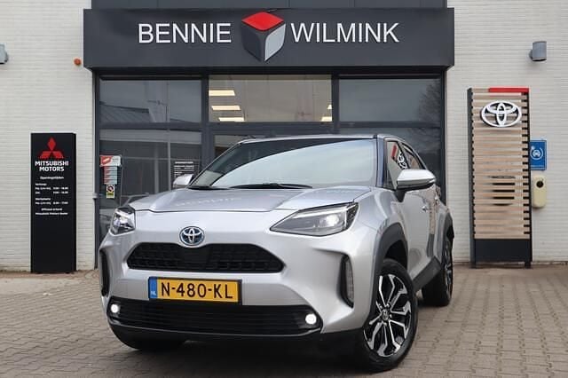 Grijs Gebruikt 2021 Toyota Yaris Cross Edition SUV | € 24.995 (Goede deal) - Afbeelding 1/4