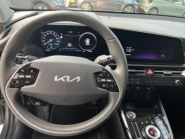 Occasion Kia Niro 129 PK (94 kW) 2025 Grijs SUV