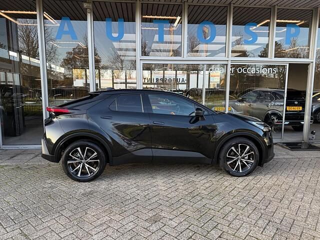 Occasion Toyota C-HR Executive 140 PK (102 kW) 2025 Zwart SUV