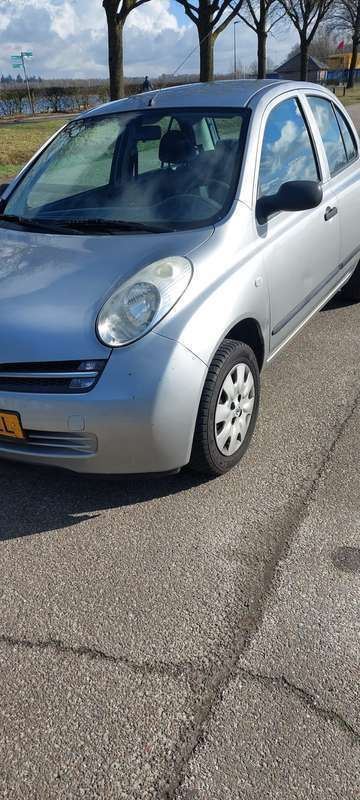 Zilver Gebruikt 2007 Nissan Micra Hatchback | € 2.000 (Iets duurder) - Afbeelding 1/4