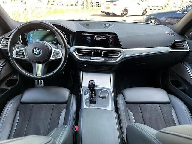 Occasion BMW 330e M Sport 184 PK (135 kW) 2021 Grijs Sedan