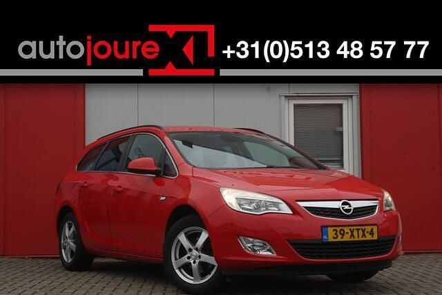 Rood Gebruikt 2012 Opel Astra Edition Stationwagen | € 1.999 (Super prijs) - Afbeelding 1/3