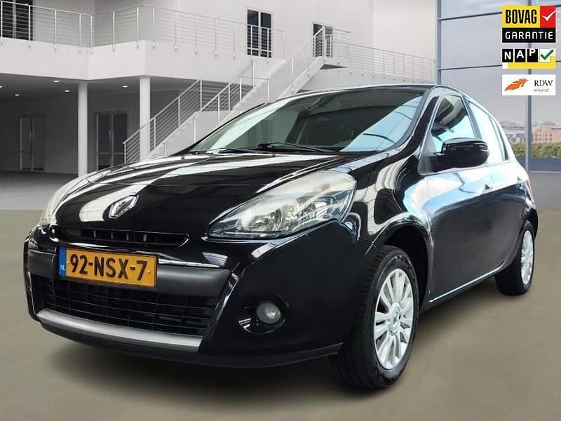Zwart Gebruikt 2010 Renault Clio II Collection Hatchback | € 4.950 (Iets duurder) - Afbeelding 1/4