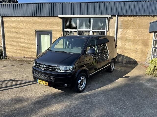 Occasion VW T5 Comfortline 179 PK (131 kW) 2012 Zwart Van