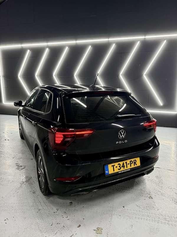 Occasion VW Polo R-line 95 PK (69 kW) 2022 Zwart Hatchback