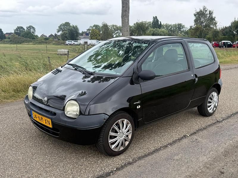 Zwart Gebruikt 2003 Renault Twingo Hatchback | € 1.150 (Eerlijke prijs) - Afbeelding 1/4