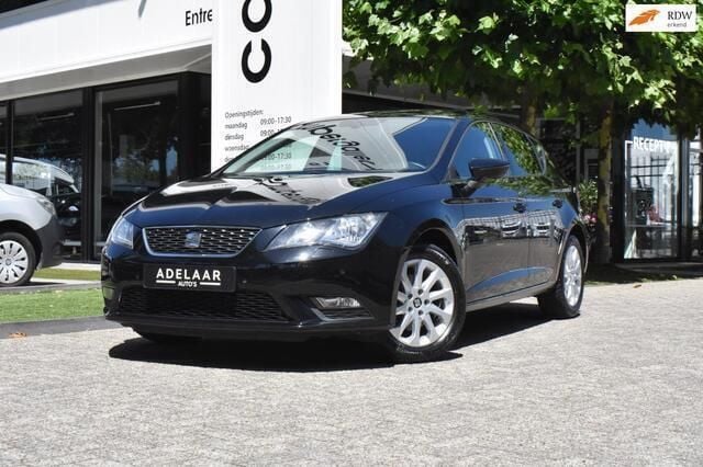 Zwart Gebruikt 2014 Seat Leon Style Hatchback | € 10.250 (Goede deal) - Afbeelding 1/4