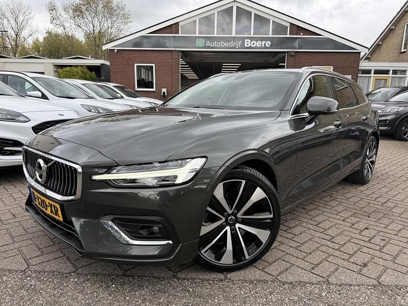 Grijs Gebruikt 2021 Volvo V60 Inscription Stationwagen | € 25.450 (Eerlijke prijs) - Afbeelding 1/4