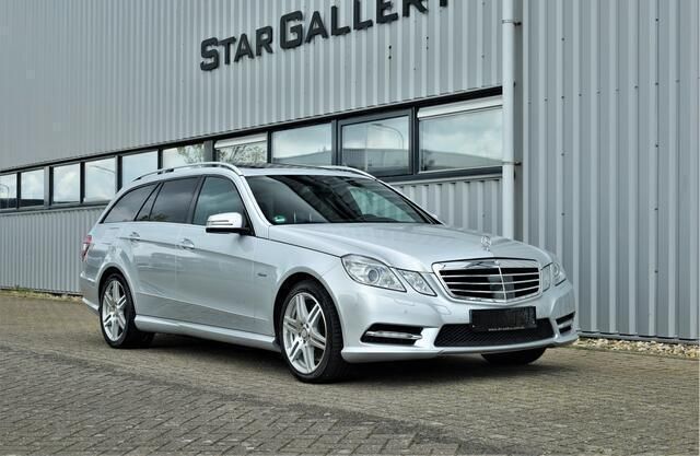 Zilver, metallic lak Gebruikt 2012 Mercedes E500 Avantgarde Stationwagen | € 32.950 - Afbeelding 1/4