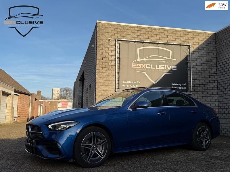 Occasion Mercedes C300 AMG line 204 PK (150 kW) 2022 Blauw Sedan
