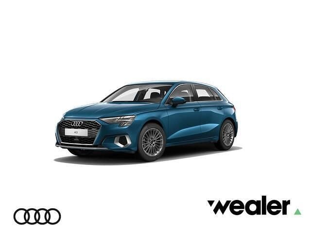 Blauw, metallic lak Gebruikt 2021 Audi A3 Sportback Business Hatchback | € 24.840 (Eerlijke prijs) - Afbeelding 1/4