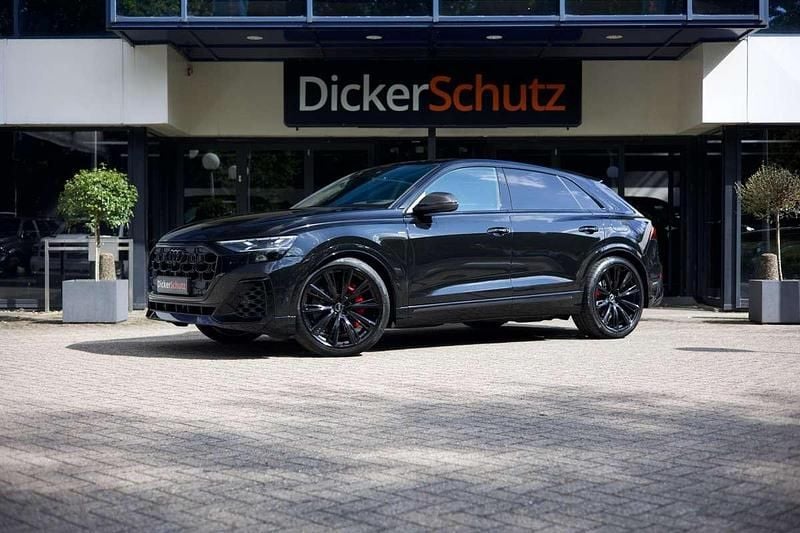 Zwart Nieuw 2025 Audi Q8 Competition SUV | € 121.950 (Eerlijke prijs) - Afbeelding 1/3