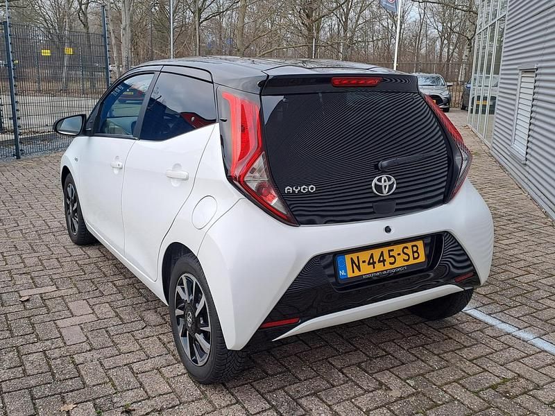 Occasion Toyota Aygo X-cite 74 PK (54 kW) 2022 Wit Hatchback