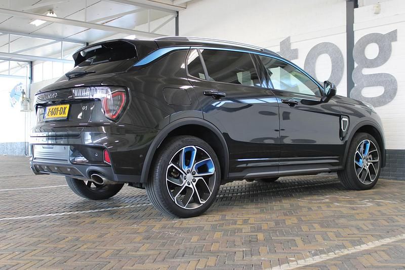 Occasion Lynk & Co 01 261 PK (191 kW) 2024 Zwart SUV