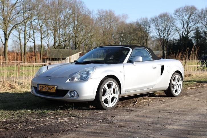 Gebruikt 2004 Toyota MR2 | € 8.350 (Eerlijke prijs) - Afbeelding 1/4
