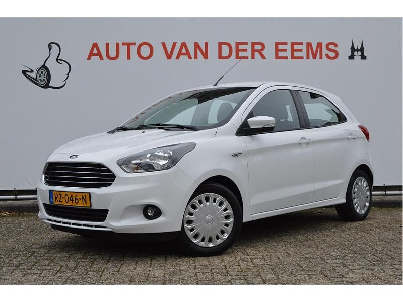 Wit Occasion 2018 Ford Ka Trend Hatchback | € 7.890 (Eerlijke prijs) - Afbeelding 1/4