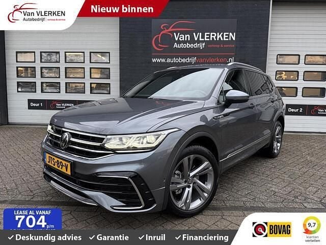 Grijs Occasion 2024 VW Tiguan Allspace R-line SUV | € 43.950 (Super prijs) - Afbeelding 1/4