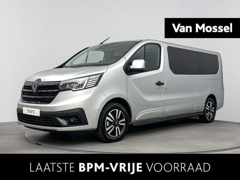 Grijs Nieuw 2024 Renault Trafic Van | € 33.416 - Afbeelding 1/4