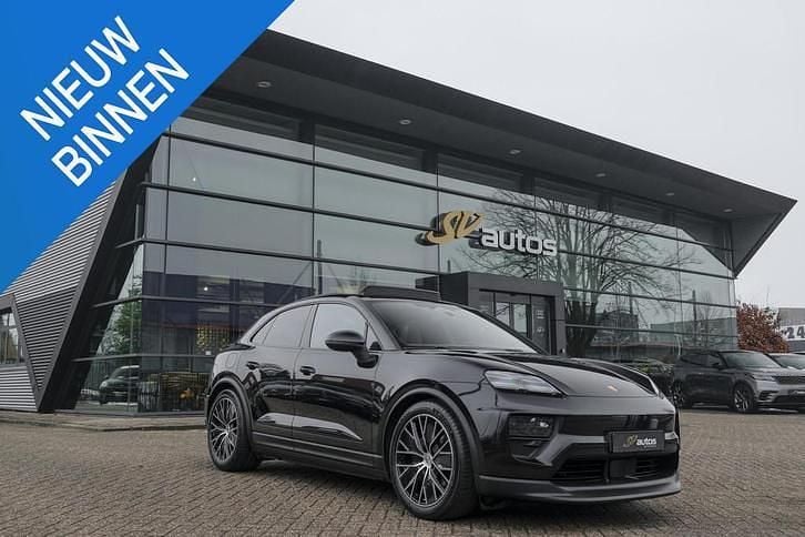 Occasion Porsche Macan 330 kW (449 PK) 2024 Zwart (metallic) SUV