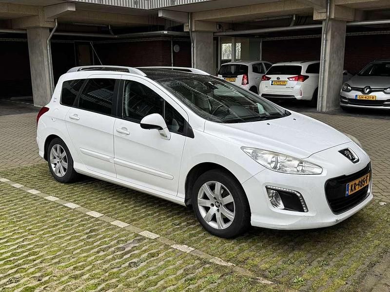 Occasion Peugeot 308 120 PK (88 kW) 2011 Wit MPV
