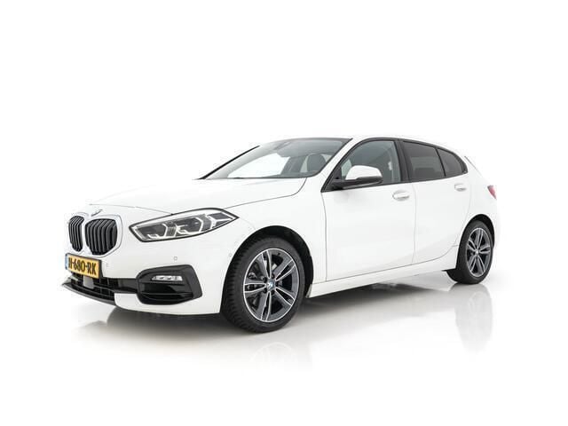 Occasion BMW 118 Executive 142 PK (104 kW) 2020 Alpine white iii Hatchback