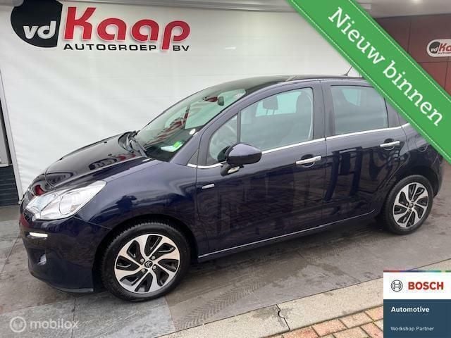 Blauw Gebruikt 2016 Citroën C3 PureTech Hatchback | € 9.799 (Eerlijke prijs) - Afbeelding 1/4