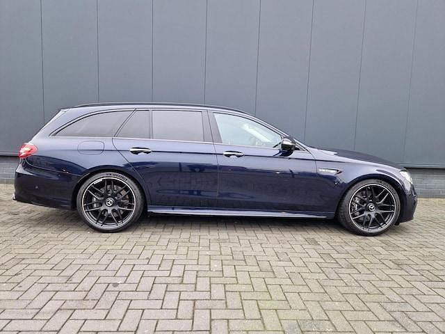 Occasion Mercedes E63 AMG AMG 571 PK (419 kW) 2017 Blauw Stationwagen