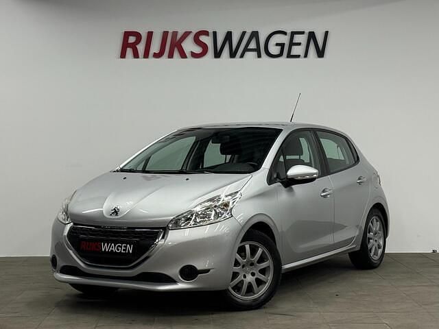 Grijs Gebruikt 2013 Peugeot 208 Active Hatchback | € 3.950 (Goede deal) - Afbeelding 1/4