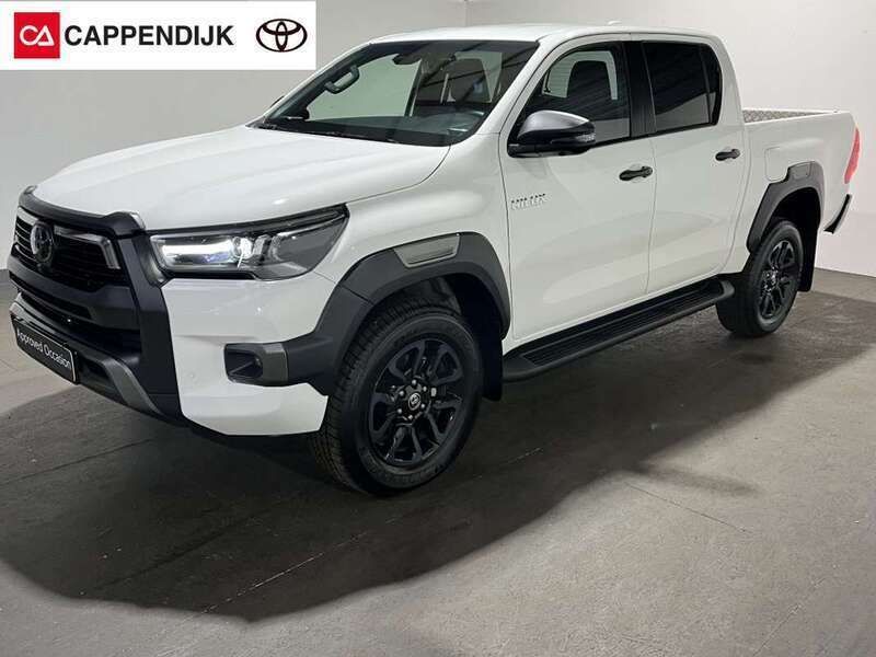 Wit Gebruikt 2024 Toyota HiLux Pickup | € 52.499 (Goede deal) - Afbeelding 1/4
