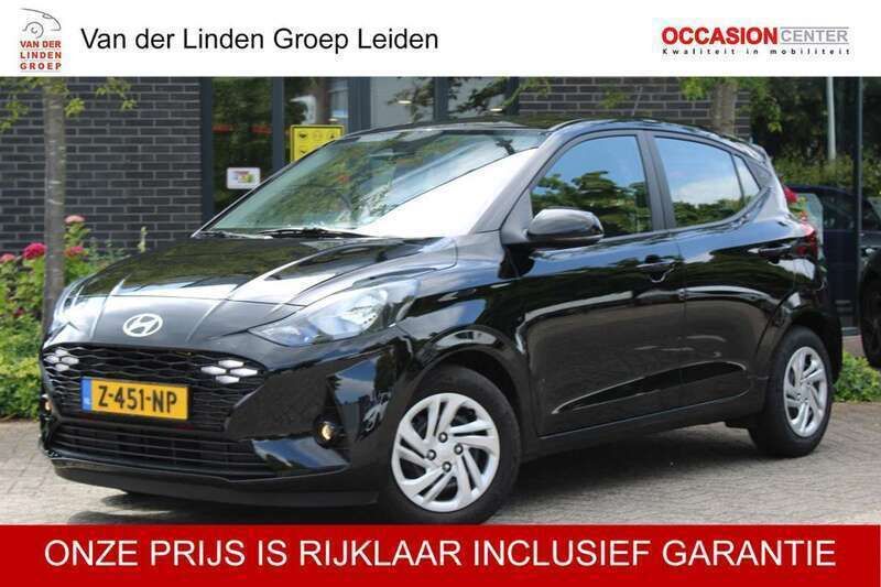 Zwart Gebruikt 2024 Hyundai i10 Comfort Hatchback | € 17.450 (Eerlijke prijs) - Afbeelding 1/4