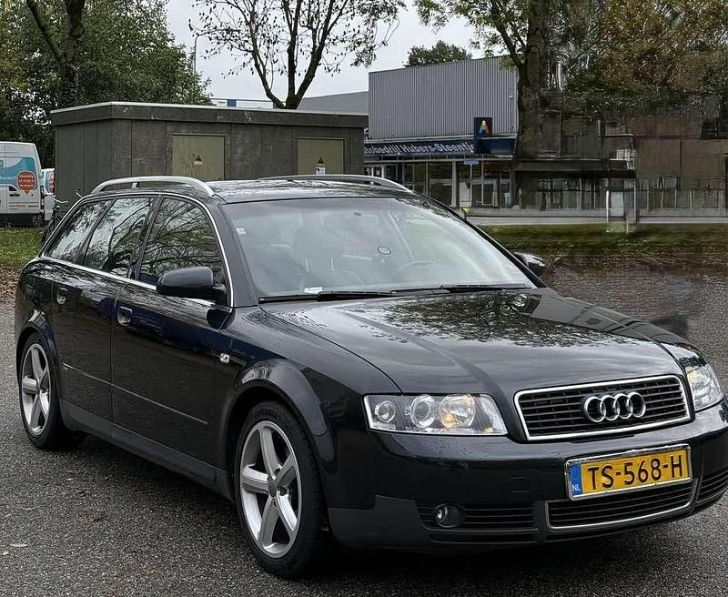 Gebruikt 2003 Audi A4 Stationwagen | € 3.000 (Duur) - Afbeelding 1/4