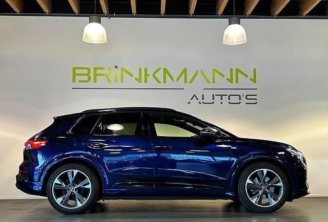 Blauw Gebruikt 2021 Audi Q4 e-tron Competition SUV | € 32.595 (Eerlijke prijs) - Afbeelding 1/4