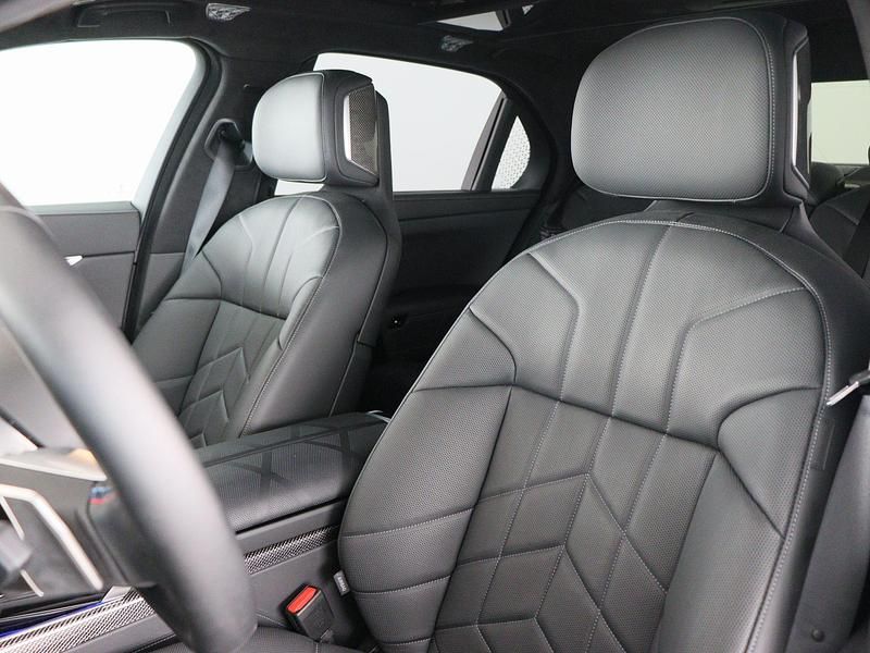 Occasion BMW i7 Comfort Edition 484 kW (659 PK) 2024 Blauw Sedan