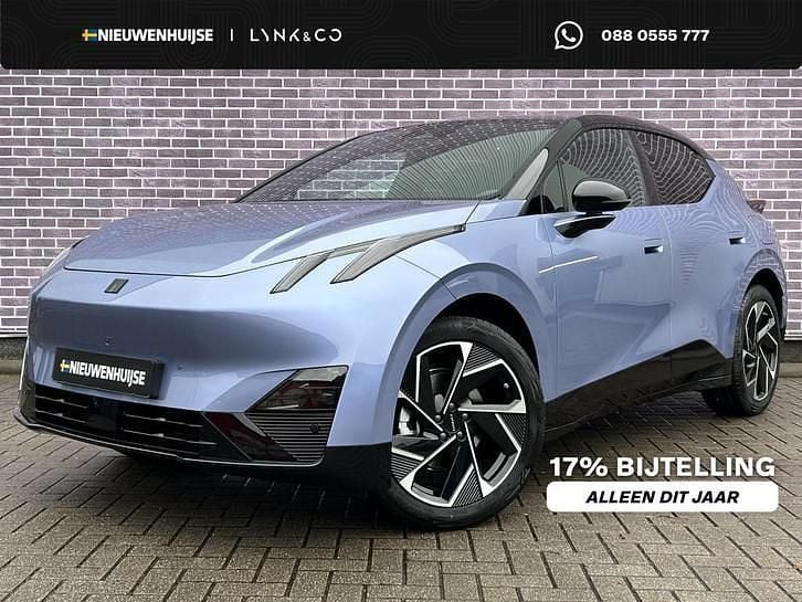 Nieuw 2025 Lynk & Co 02 | € 40.595 - Afbeelding 1/4
